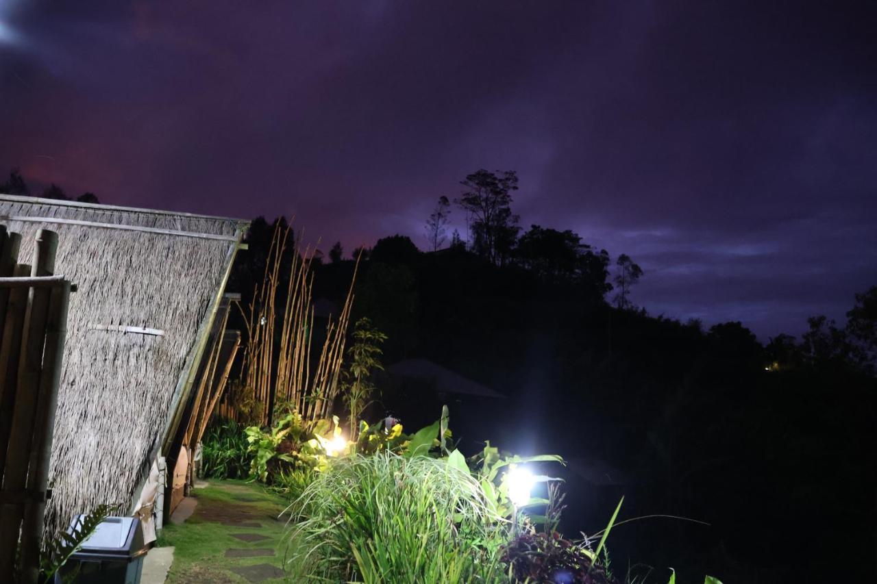 Bali Sunrise Camp & Glamping Hotel Kintamani Eksteriør billede